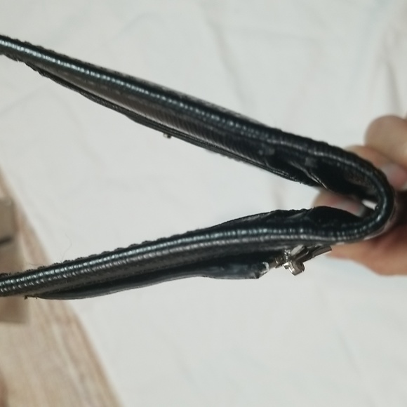 - Ralph Lauren Black Leather Sloan Street Textured Slim Long Carryall Wall… - Picture 8 of 8